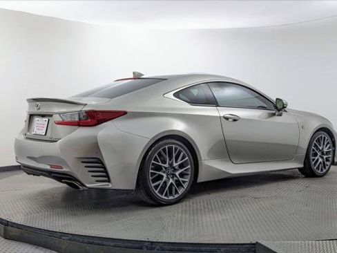 Used 2017 Lexus RC 200t RWD image 8