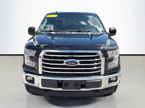 Used 2017 Ford F150 XLT w/ Equipment Group 302A Luxury image 8