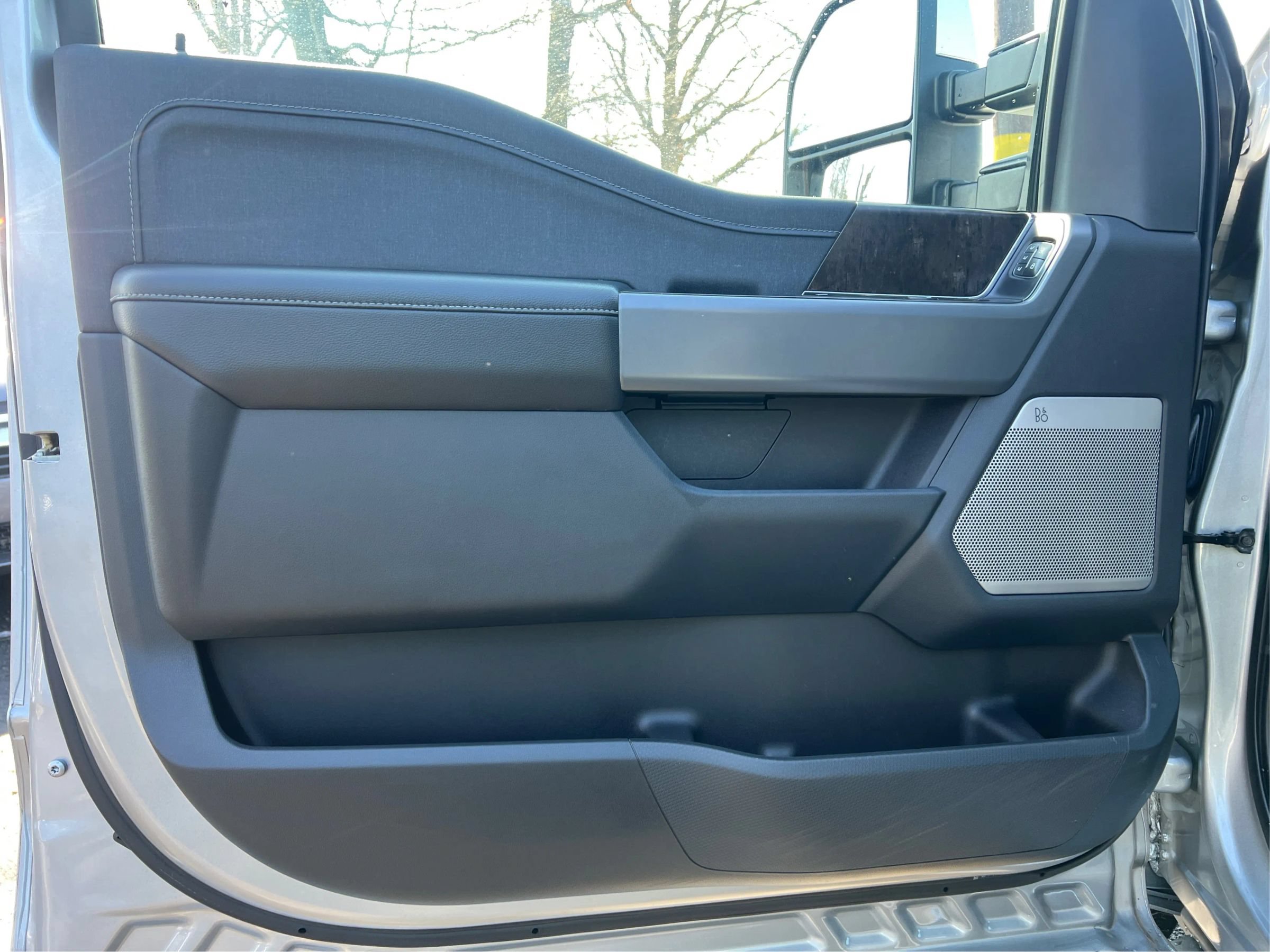 Used 2022 Ford F150 Lariat AWD/4WD image 15