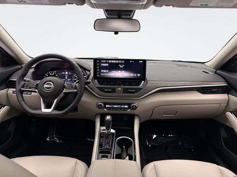 Used 2023 Nissan Altima 2.5 SL AWD/4WD image 14