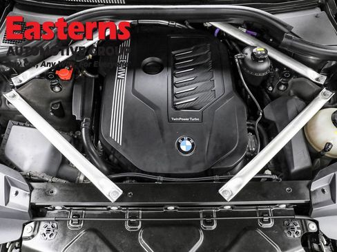 Used 2022 BMW X7 xDrive40i w/ Premium Package AWD/4WD image 7