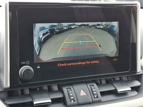 Used 2024 Toyota RAV4 XLE Premium image 15