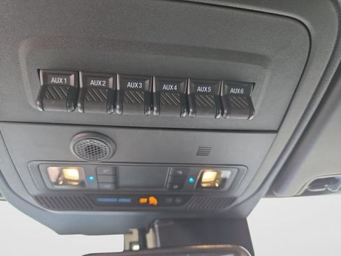 Used 2024 Ford Bronco Outer Banks AWD/4WD image 26