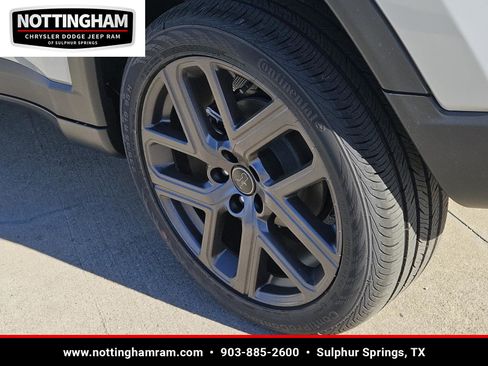 New 2026 Jeep Compass Latitude AWD/4WD image 5