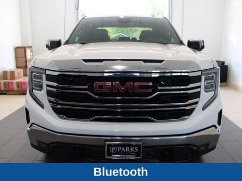 Used 2025 GMC Sierra 1500 SLT AWD/4WD image 14