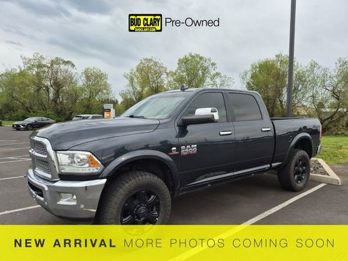 Used 2018 RAM 2500 Laramie AWD/4WD image 1