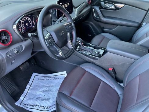 Used 2025 Chevrolet Blazer RS image 13