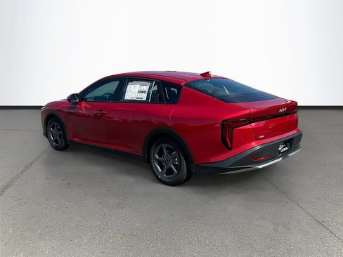 New 2026 Kia K4 FWD image 5