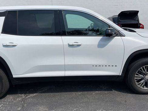 Used 2024 Chevrolet Traverse LS w/ LPO, Floor Liner Package AWD/4WD image 10
