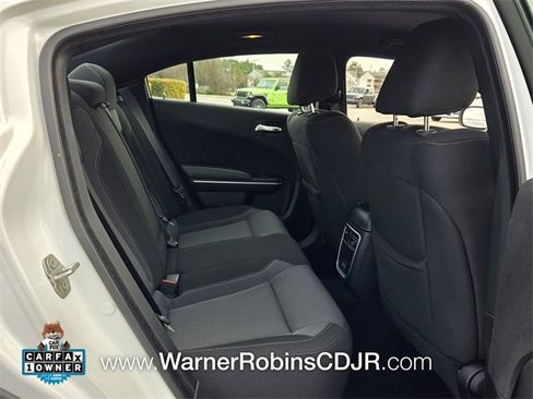 Used 2021 Dodge Charger SXT image 15