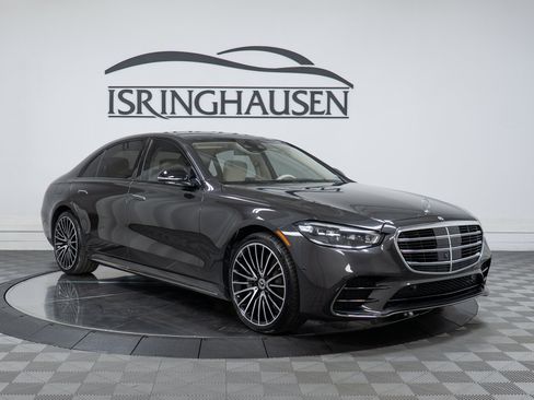 Certified 2023 Mercedes-Benz S 500 4MATIC image 3