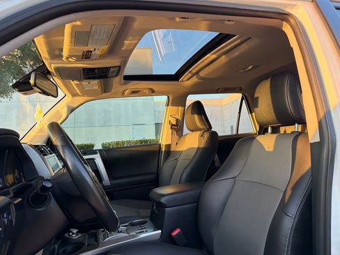 Used 2024 Toyota 4Runner SR5 Premium w/ Moonroof Package AWD/4WD image 9