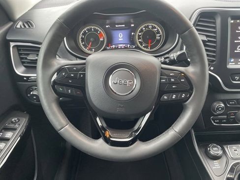 Used 2023 Jeep Cherokee Altitude Lux image 20