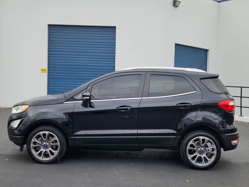 Used 2020 Ford EcoSport Titanium image 2