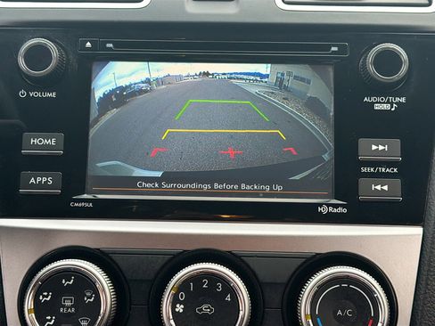 Used 2017 Subaru Crosstrek 2.0i Premium w/ Moonroof Package AWD/4WD image 21