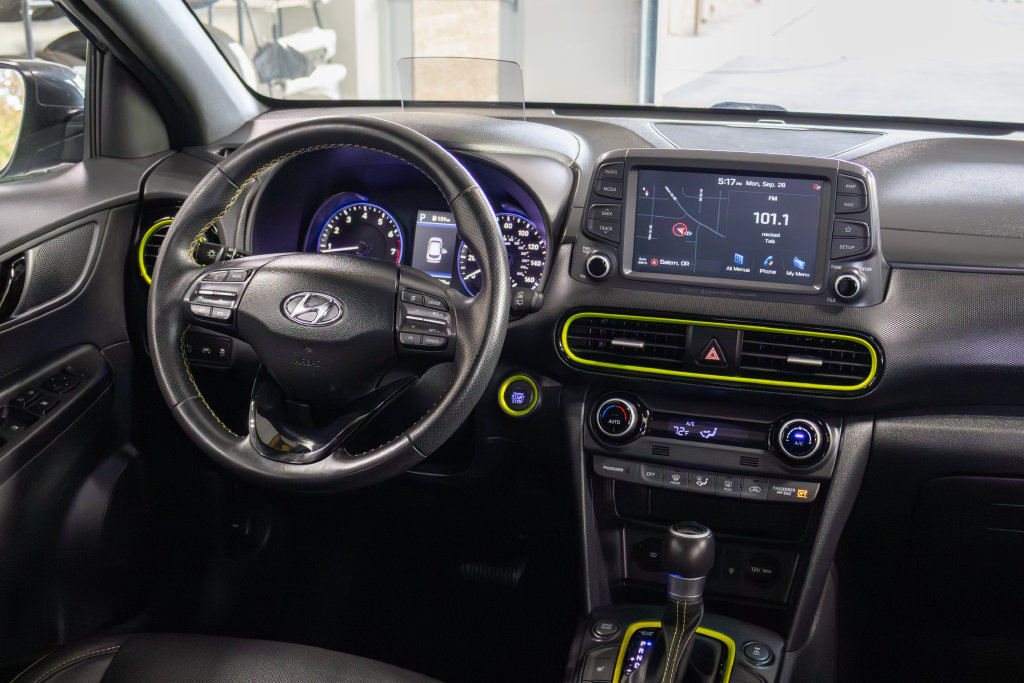 Used 2019 Hyundai Kona Ultimate AWD/4WD image 11