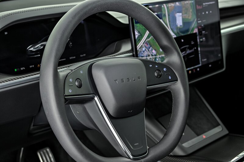 Used 2025 Tesla Model S Plaid AWD/4WD image 20