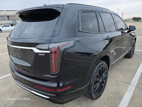Used 2024 Cadillac XT6 Sport w/ Technology Package AWD/4WD image 7
