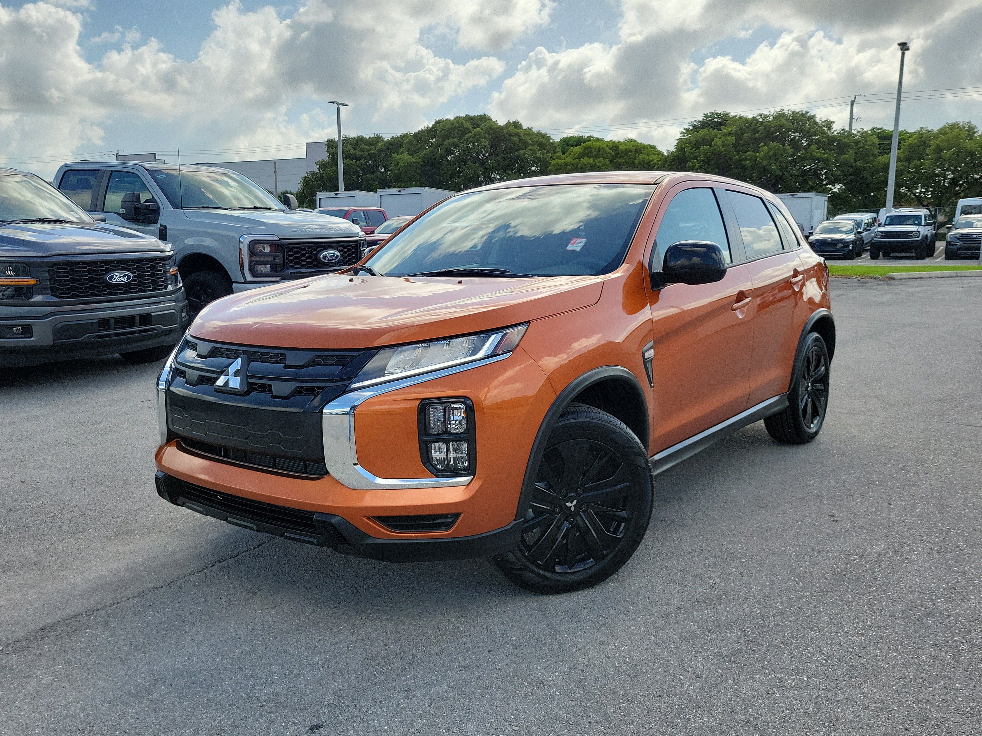 Used 2026 Mitsubishi Outlander Sport LE AWD/4WD image 32