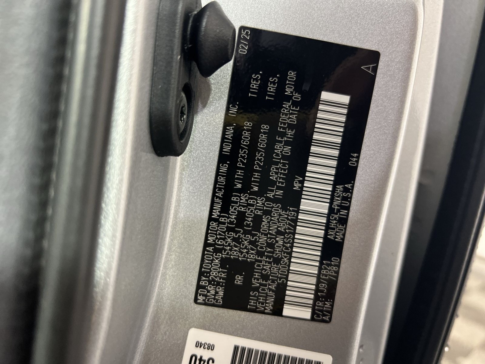 Used 2025 Toyota Sienna XSE w/ XSE Plus Package AWD/4WD image 31