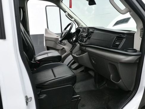 Used 2024 Ford Transit 250 148 Medium Roof image 10