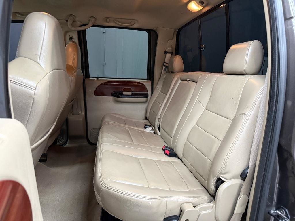 Used 2005 Ford F250 XL AWD/4WD image 9