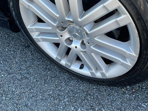 Used 2009 Mercedes-Benz C 300 4MATIC Sedan image 14