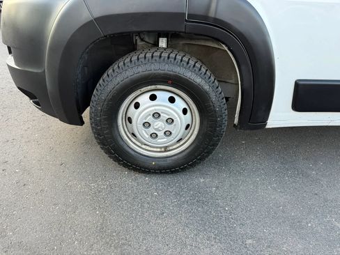 Used 2020 RAM ProMaster 2500 FWD image 12