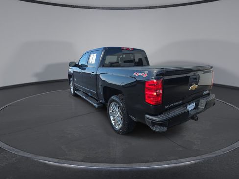 Used 2015 Chevrolet Silverado 1500 High Country w/ High Country Premium Package AWD/4WD image 6