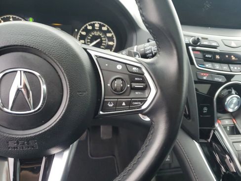 Used 2024 Acura RDX SH-AWD image 18