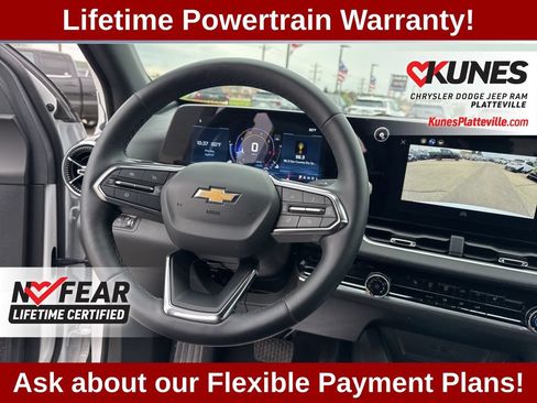 Used 2026 Chevrolet Equinox LT AWD/4WD image 40