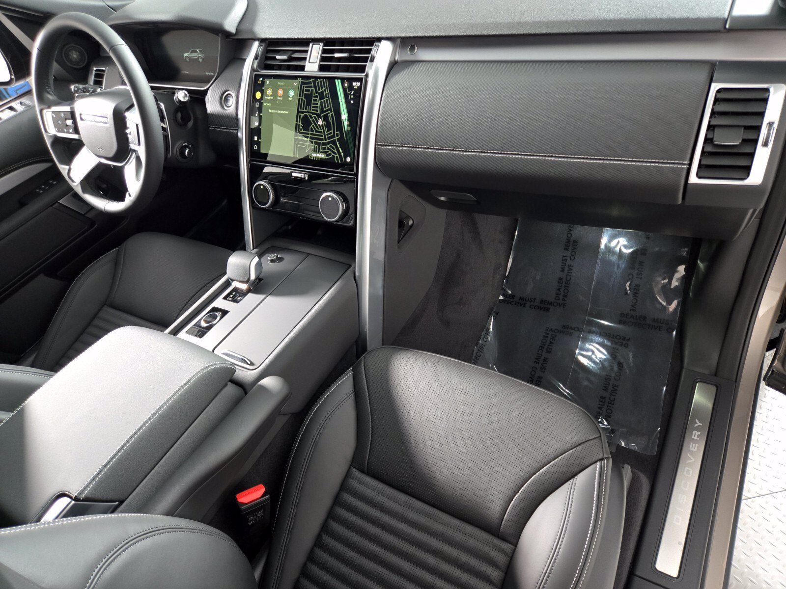 New 2026 Land Rover Discovery Dynamic SE AWD/4WD image 19