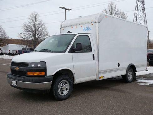 New 2025 Chevrolet Express 3500 w/ Power Convenience Package RWD image 3