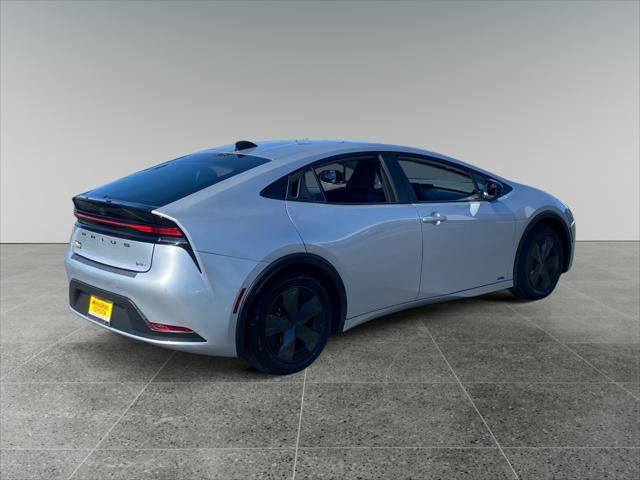 Certified 2026 Toyota Prius LE AWD/4WD image 5