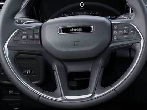 New 2025 Jeep Grand Cherokee L Altitude AWD/4WD image 19