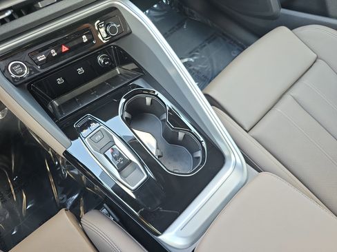 New 2025 Audi Q5 Premium Plus image 23