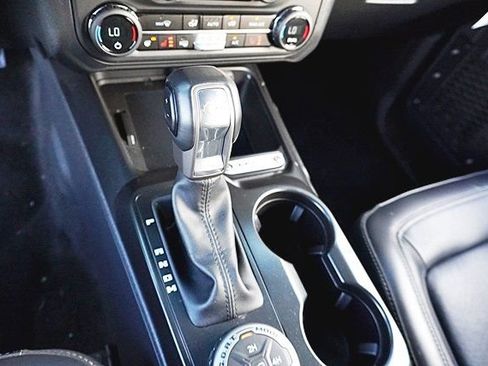 Used 2025 Ford Bronco Outer Banks image 30