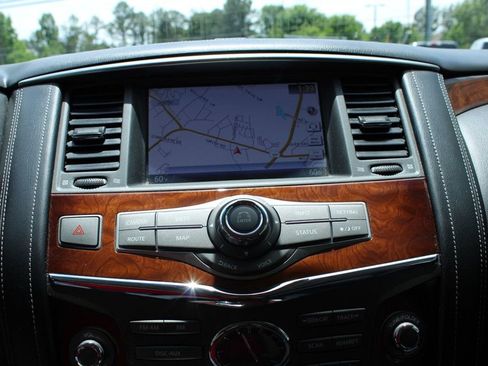 Used 2017 INFINITI QX80 2WD w/ Deluxe Technology Package image 17
