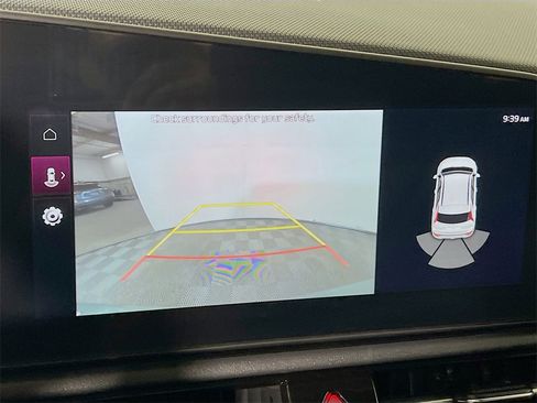 Used 2025 Kia Niro EX image 13