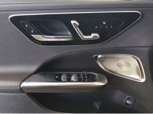 New 2024 Mercedes-Benz C 300 Sedan image 9