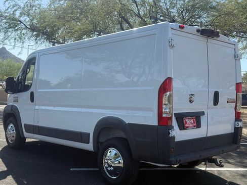 Used 2018 RAM ProMaster 1500 w/ Premium Appearance Group FWD image 3