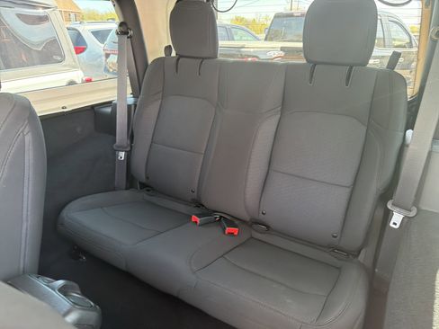 Certified 2022 Jeep Wrangler Sport AWD/4WD image 9