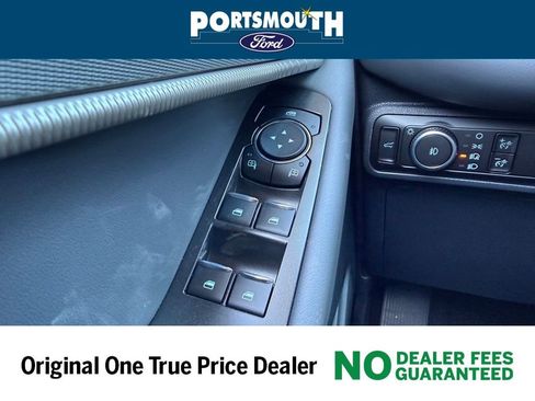 New 2026 Ford Explorer Active w/ Active Comfort Package image 29