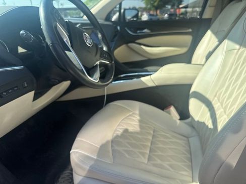 Used 2023 Buick Enclave Avenir w/ Avenir Technology Package AWD/4WD image 6