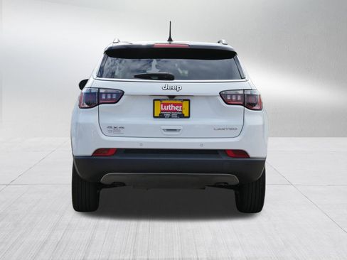 Used 2024 Jeep Compass Limited AWD/4WD image 6