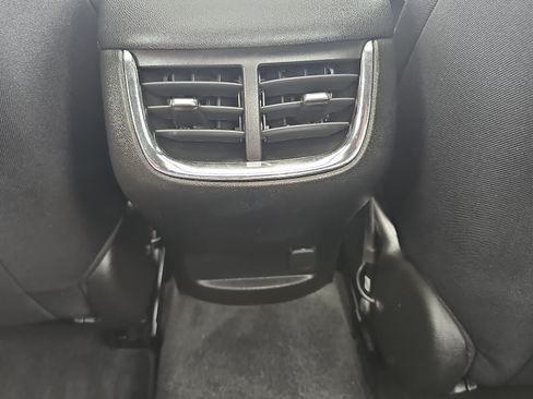 Used 2024 Chevrolet Malibu LT FWD image 14