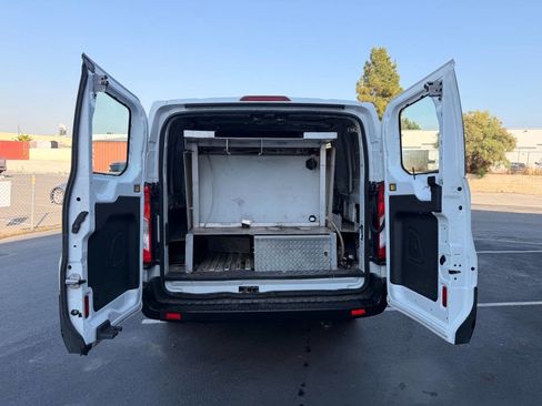 Used 2019 Ford Transit 250 130 Low Roof w/ Exterior Upgrade Package RWD image 22