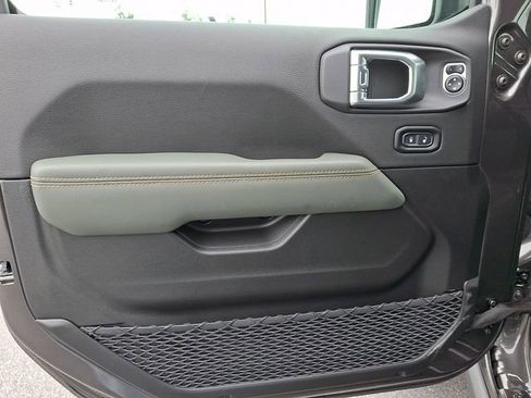 New 2026 Jeep Gladiator Mojave image 5