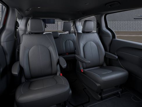 New 2027 Chrysler Pacifica Select FWD image 15