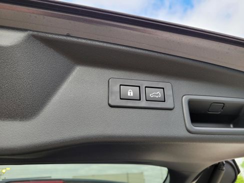 New 2026 Subaru Outback Touring XT image 19